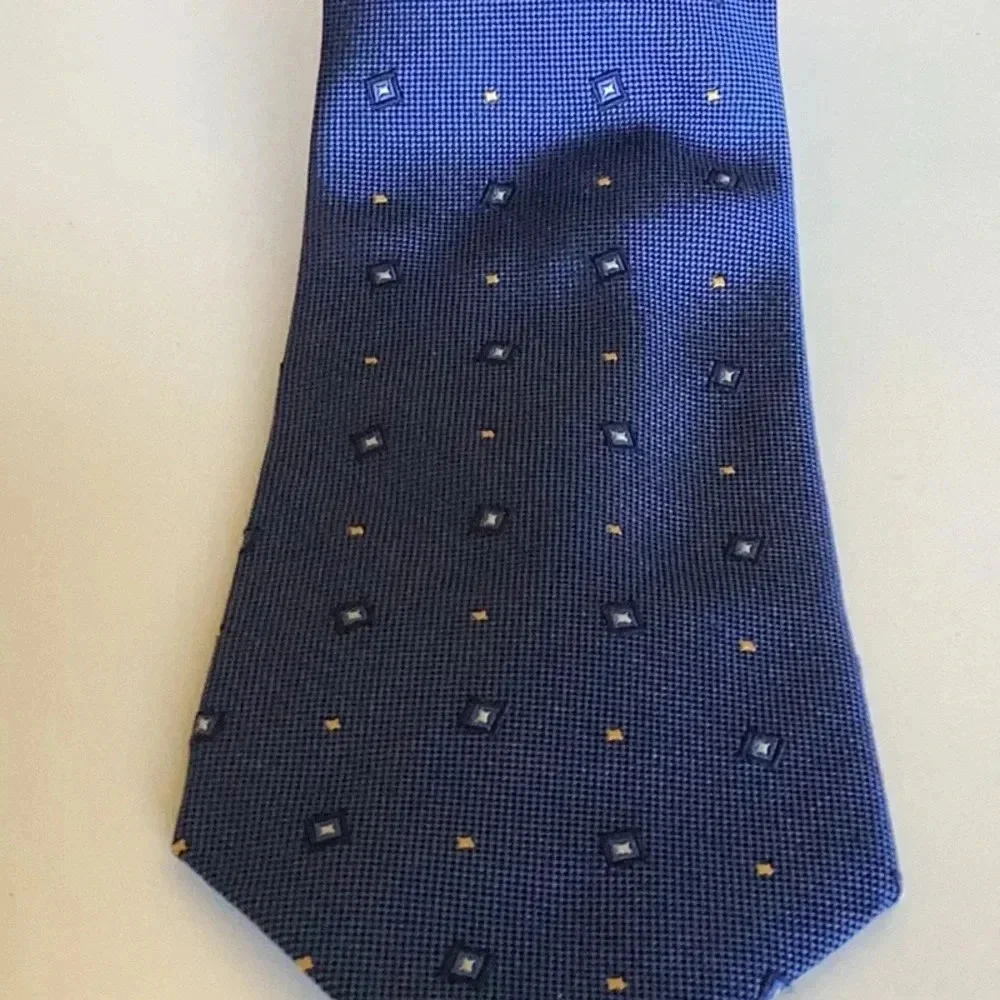 Land’ End Gold & Navy 100% Silk Handsewn Tie - Picture 3 of 7
